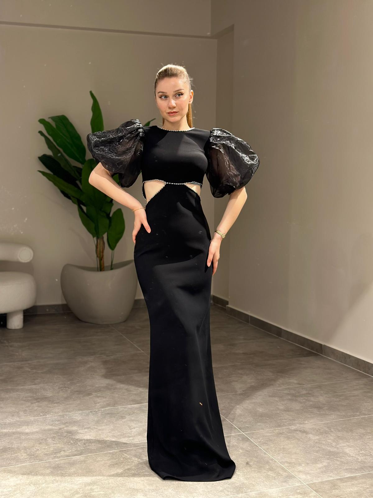 Pamela Abiye Siyah | MONOWELLA abiye